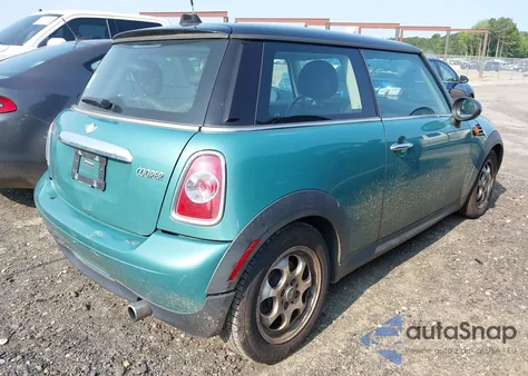 2012 Mini Cooper из США, поврежденный, VIN WMWSU3C58CT185467